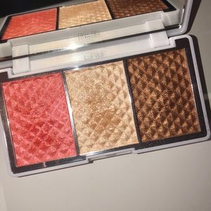 PUR bronzer palette